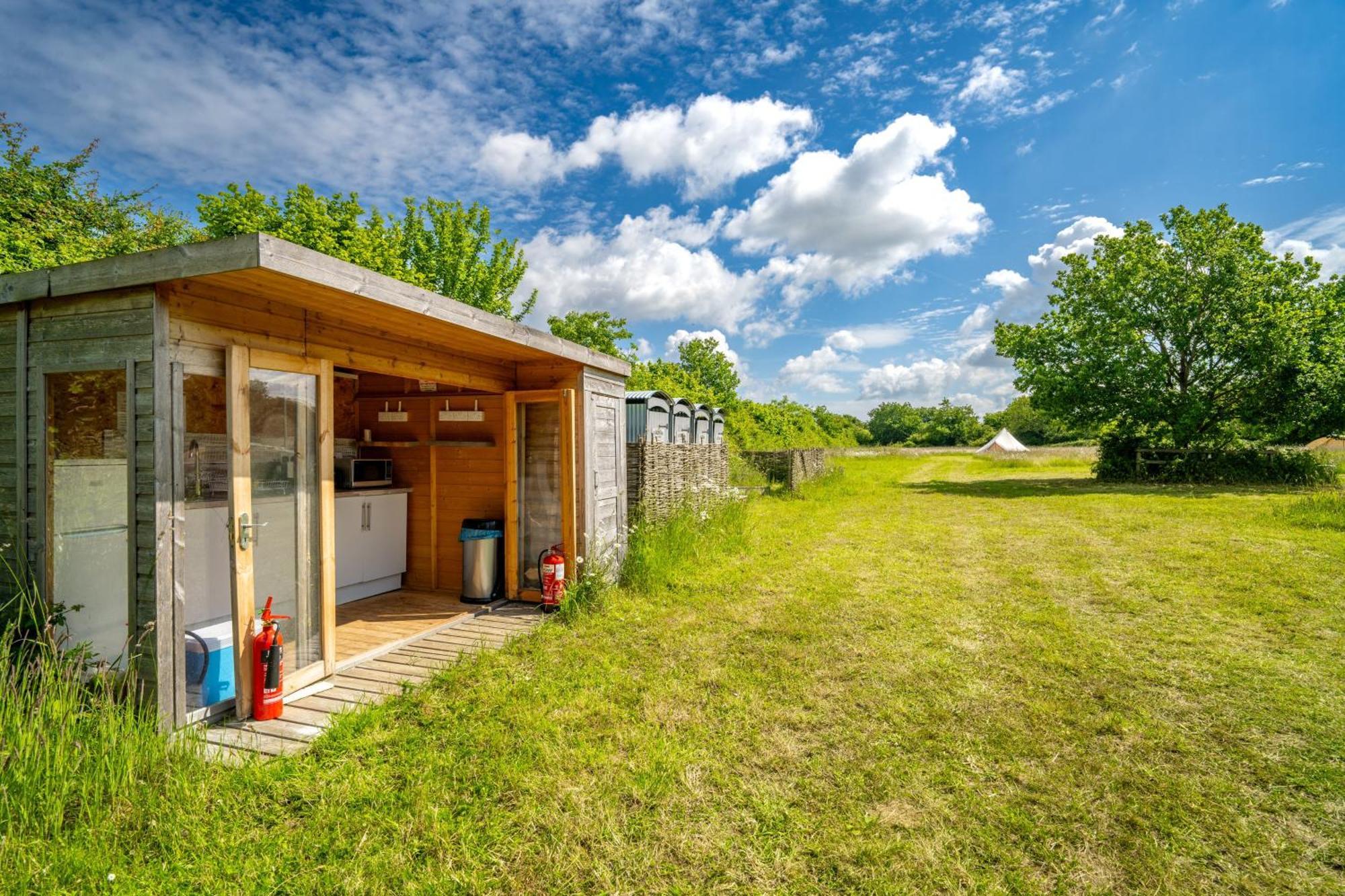 Cowslip At Blancas Bell Tents Villa Ringstead  Exterior photo