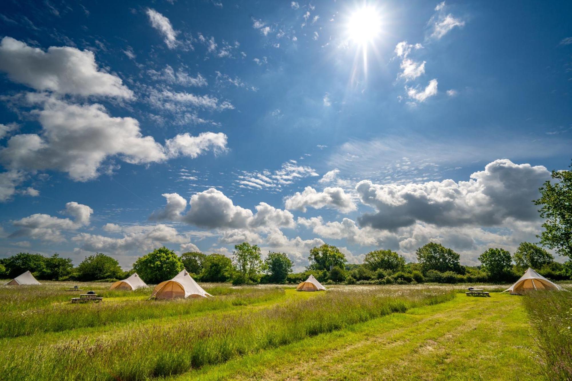 Cowslip At Blancas Bell Tents Villa Ringstead  Exterior photo