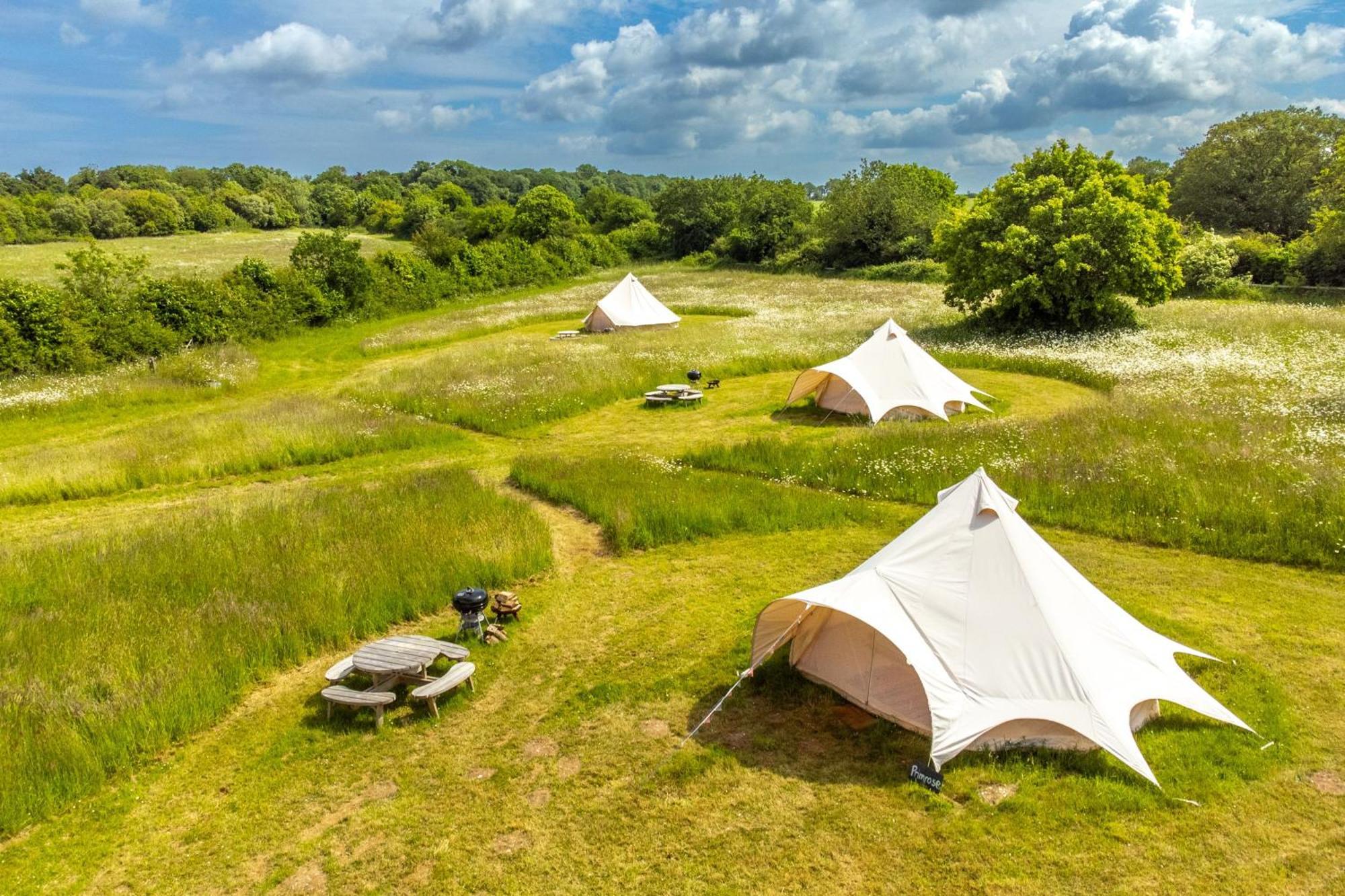 Cowslip At Blancas Bell Tents Villa Ringstead  Exterior photo